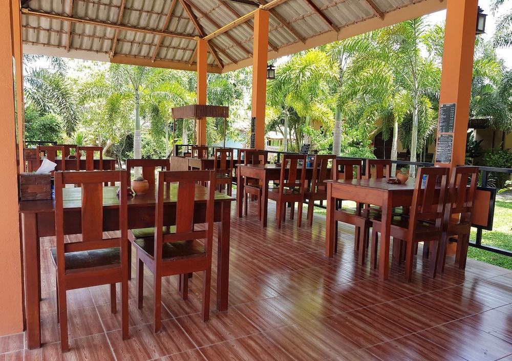 Naraya Resort Ko Lanta Extérieur photo