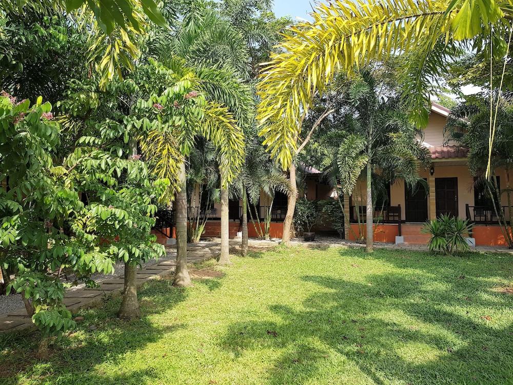 Naraya Resort Ko Lanta Extérieur photo