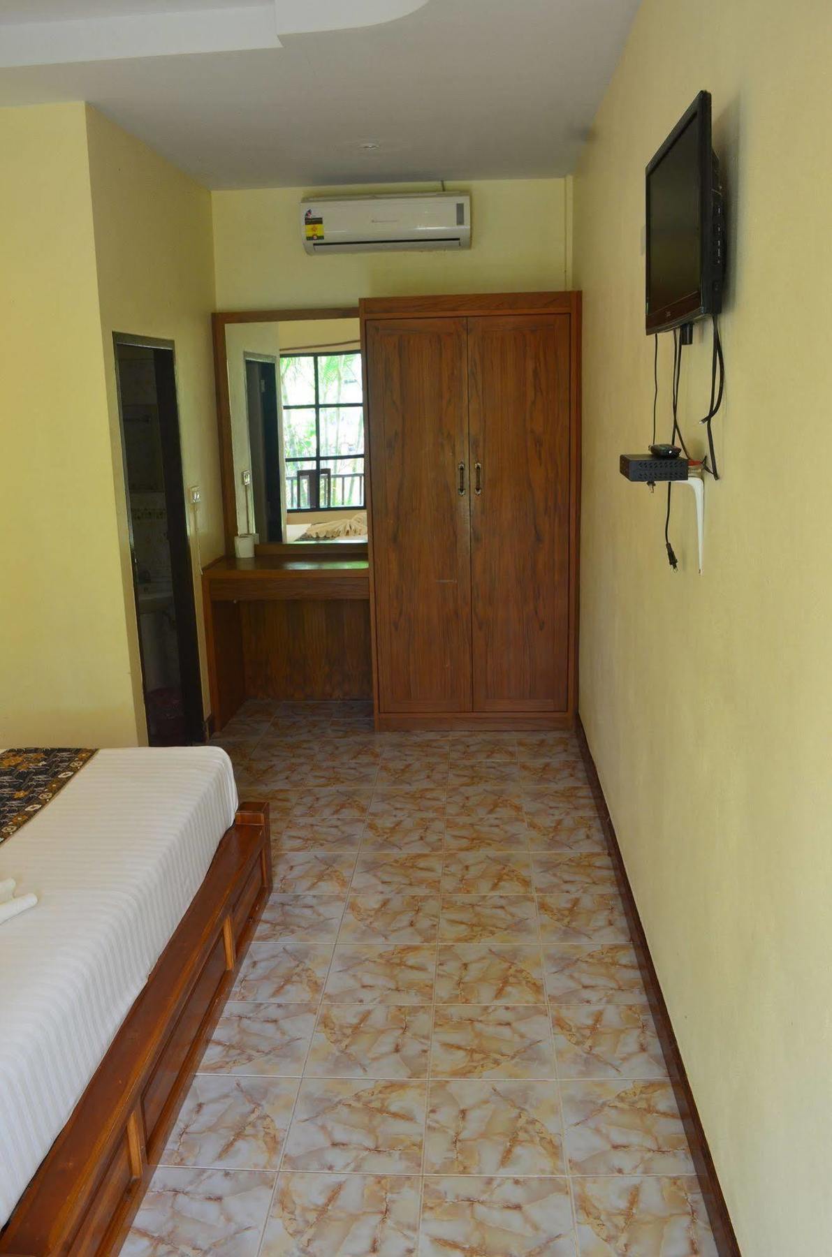 Naraya Resort Ko Lanta Extérieur photo