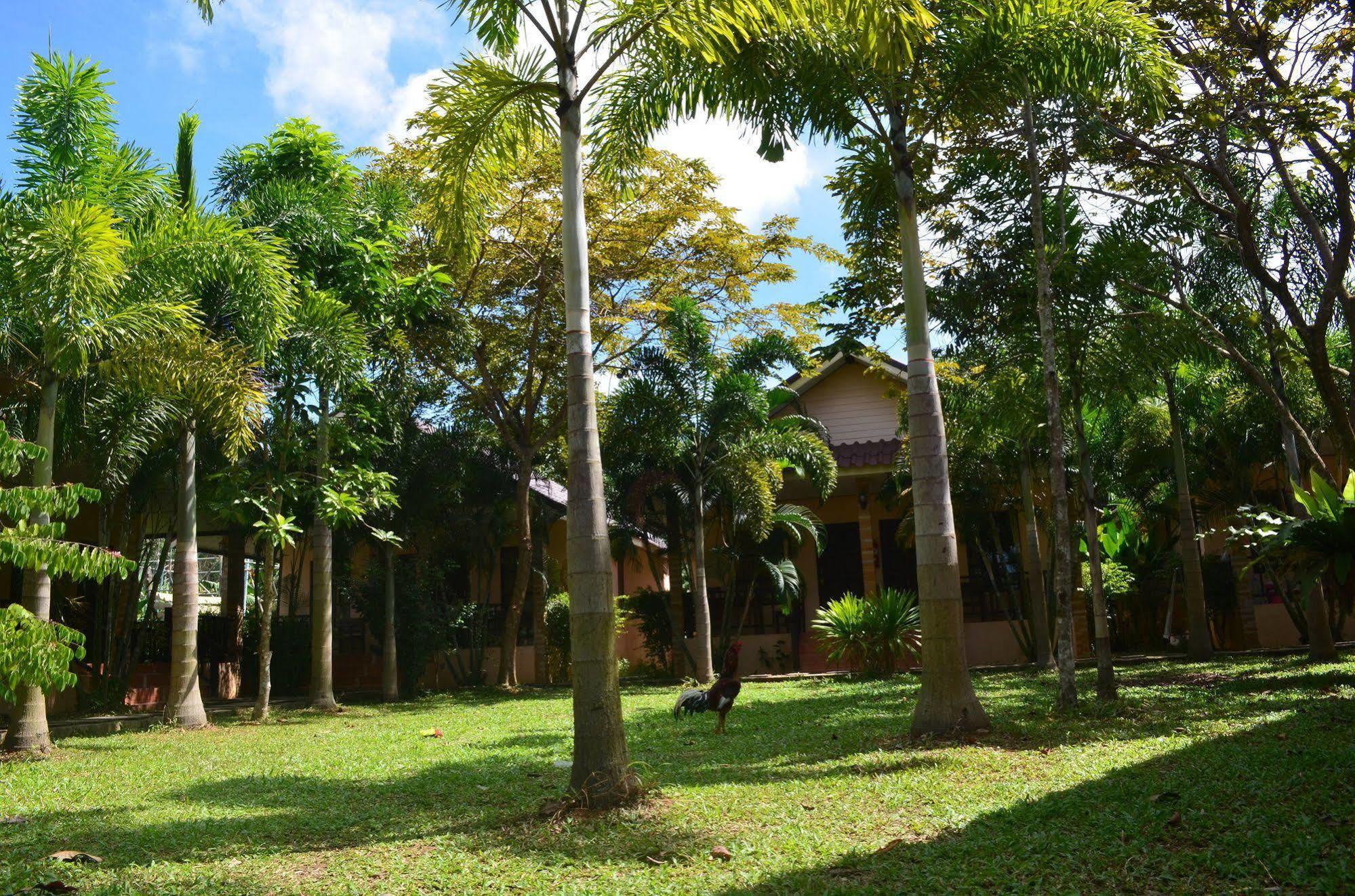 Naraya Resort Ko Lanta Extérieur photo