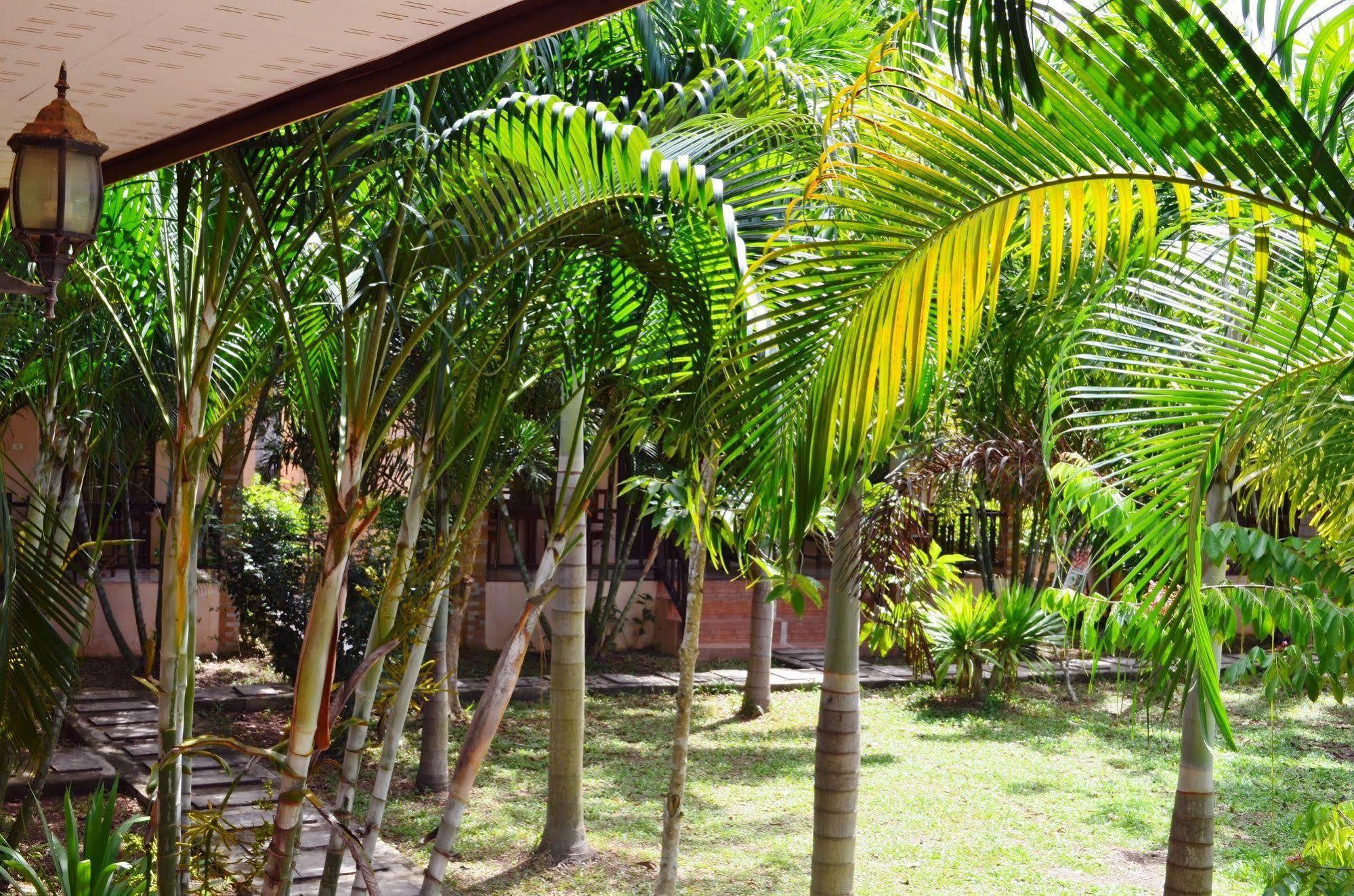 Naraya Resort Ko Lanta Extérieur photo